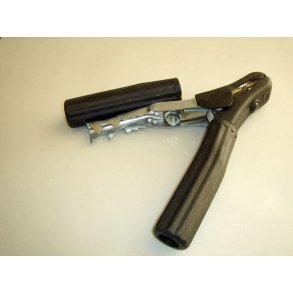 Stor batteriklemme sort